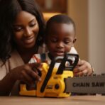 Tronçonneuse Jouet pour Enfants - Le Petit Bricoleur Pro – Image 6