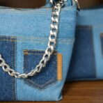 Sac à Main Femme en Jean Denim avec Chaîne – Sac Tendance Bicolore (21×9×17 cm) – Image 3