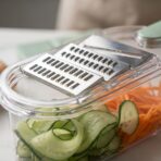 Coupe-Légumes Multifonction 4en1 – Mandoline & Râpe avec Bac Transparent, Protège-Main – Image 5