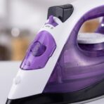 Fer à Repasser Vapeur HALEY HY-2079 – 2400W, Réservoir 320ml, Semelle Céramique – Image 4